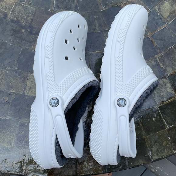 Lined Crocs Men’s Adult Classic Clog NWOT!! - Picture 5 of 8